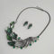 Conjunto de Collar y Aretes Flor de Alocasia