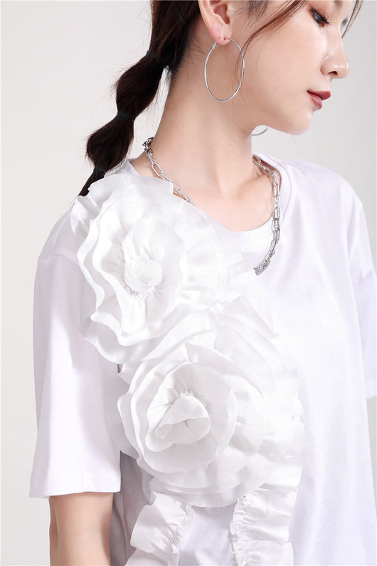 Blusa Corta con Flores Tridimensionales para Mujer - Image 3
