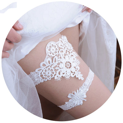 Liguero de Encaje Nupcial con Tiras para Piernas - Image 3