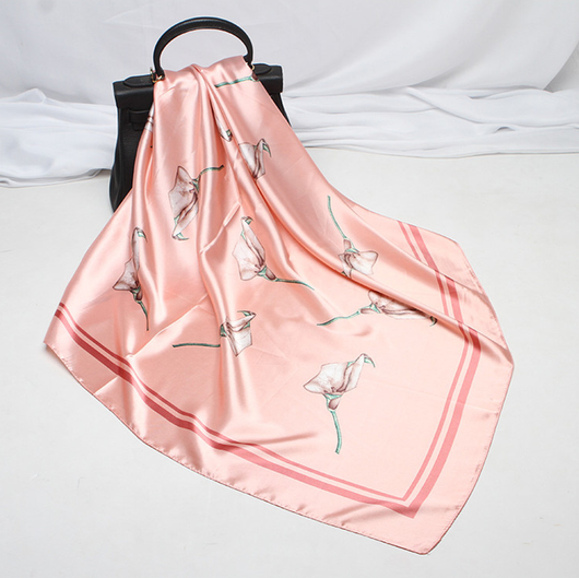 Pañuelo de Seda Estampado Digital Cuadrado - Image 6