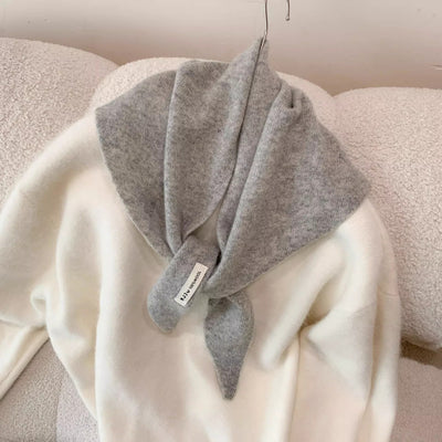 Poncho Triangular de Lana Pura para Otoño e Invierno - Image 32
