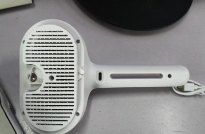 Peine Deslanador Automático para Mascotas con Humidificador Integrado - Image 25