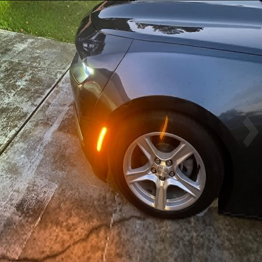 Pedal Lateral de Modificación Vehicular con Luz de Giro Permanente