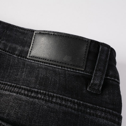 Jeans Slim Ajustado con Detalles Rotos - Image 2