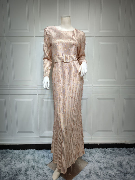 Vestido Musulmán Ajustado con Lentejuelas y Flecos - Image 14