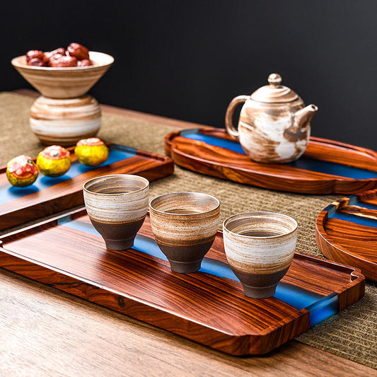 Bandeja de Té Madera de Sándalo Rojo con Resina Epoxi - Diseño Retro Premium