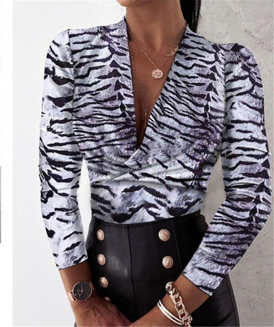 Blusa Leopardo Manga Larga Escote en V para Mujer - Image 3