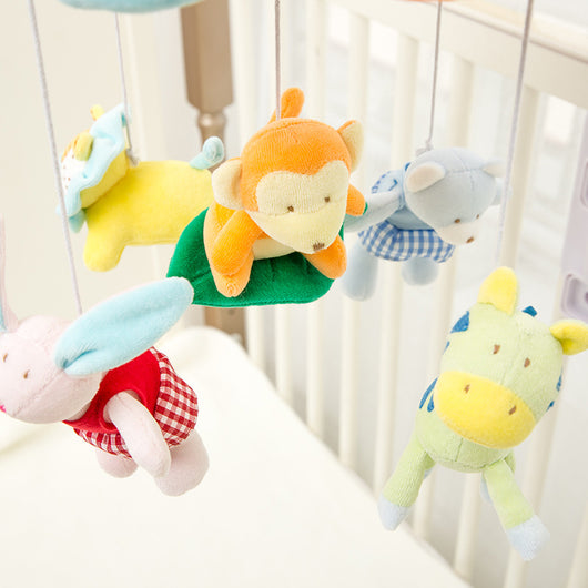 Móvil Musical para Cuna con Peluche Giratorio y Campanas - Image 3