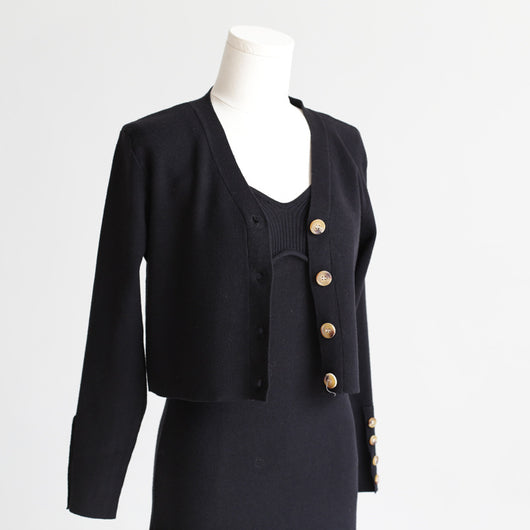 Conjunto Elegante: Cardigan Corto + Vestido Tejido con Tirantes - Image 20
