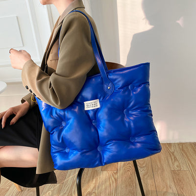 Bolso Tote Asimétrico de Moda para Mujer - Casual y Versátil - Image 4