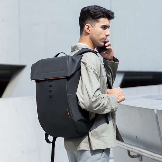 Mochila para Hombre de Gran Capacidad y Múltiples Compartimentos - Image 2