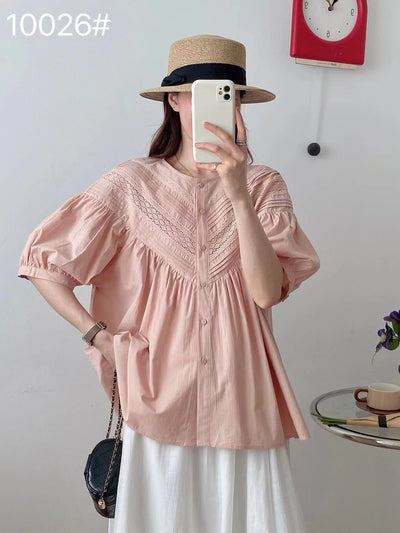 Blusa Clásica de Encaje Cuello Redondo Manga Corta - Image 8