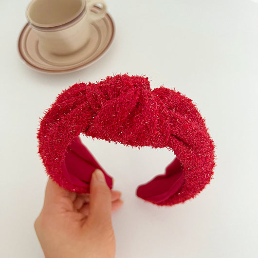 Diadema Navideña Roja con Nudo Central y Ala Ancha - Image 9