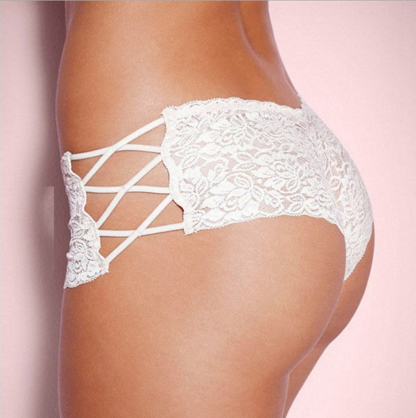 Bóxer Slip Sensual con Encaje Calado y Cruzado - Image 3