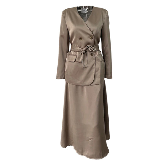 Traje Ejecutivo de Doble Botonadura para Mujer - Image 6