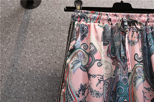 Conjunto de Dos Piezas: Blusa Ajustada y Pantalón Ancho - Image 18