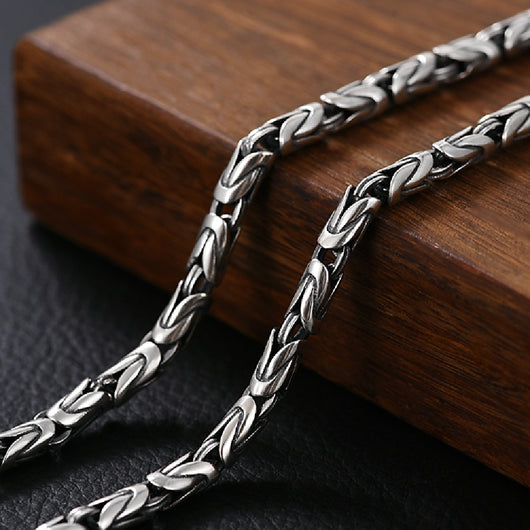 Collar de Plata Cuadriculado para Hombre - Diseño Moderno - Image 10
