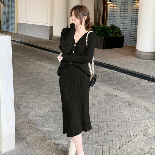 Conjunto de Falda y Suéter Tejido Cuello V para Otoño e Invierno - Image 9