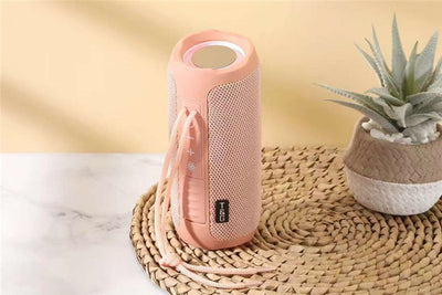 Parlante Bluetooth Portátil Resistente al Agua con Ranura para Tarjeta - Image 20