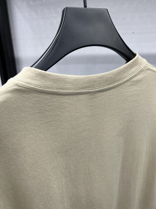 Camiseta Hombre Algodón Premium Cuello Redondo Hombro Descubierto - Image 48