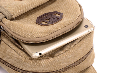 Mochila Crossbody Asimétrica para Viajes y Diario - Image 11