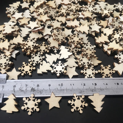 Pack de 50 Adornos Navideños de Madera