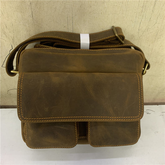 Bolsa Mensajera de Cuero para Hombre - Estilo Casual y Profesional - Image 9