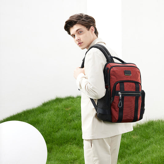 Mochila Impermeable Unisex de Diseño Minimalista