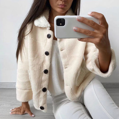 Chaqueta Casual de Borrego para Mujer - Corte Moderno - Image 8