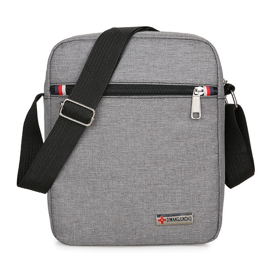 Bolsa Mensajero Deportiva Ultraligera en Nylon para Hombre - Image 9