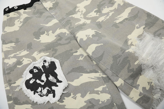 Shorts Camuflaje Hip Hop con Bordados de Personajes Estilo Americano - Image 9