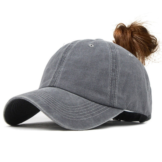Gorra de Béisbol con Abertura para Coleta - Diseño Moderno para Mujer - Image 2