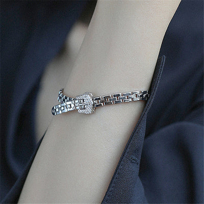 Pulsera Cadena con Hebilla Chapada en Oro y Circonitas Incrustadas - Image 6