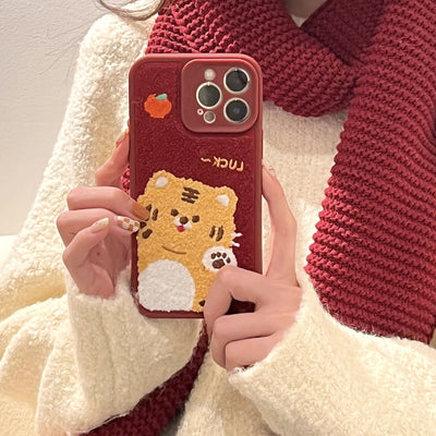 Funda de Teléfono Tigre de la Suerte en Silicona Rosa - Image 3