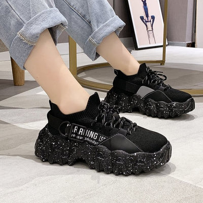 Zapatillas Deportivas Papá con Suela Gruesa y Tejido Volador - Image 10