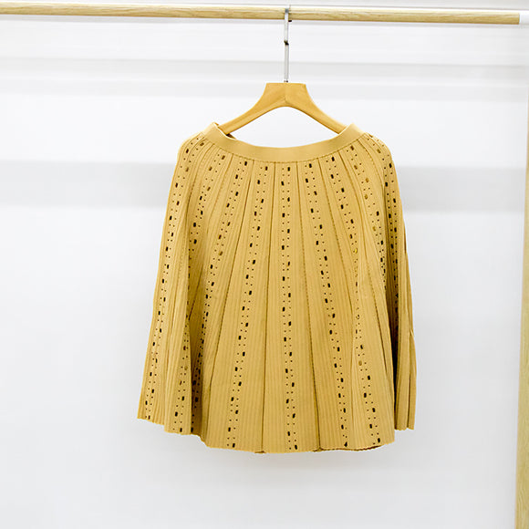 Falda Plisada de Cintura Alta con Detalles Brillantes - Estilo Ejecutivo
