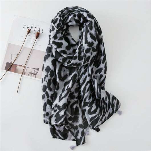 Pañuelo Dual Estampado Leopardo en Algodón, Lino y Seda - Image 7
