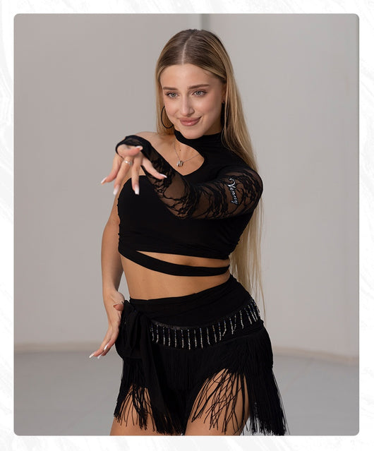 Conjunto de Danza Latina: Top con Encaje y Falda Corta con Borlas - Image 12