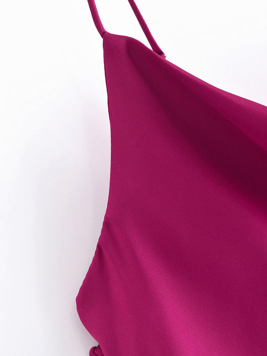 Vestido Elegante con Tirantes Ajustables y Detalles de Abertura - Image 3