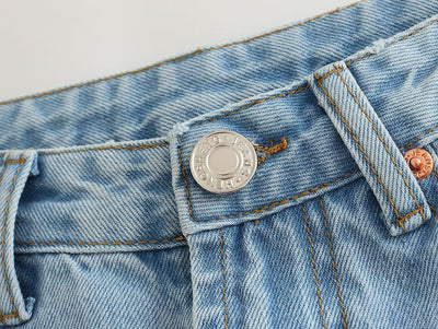 Jeans de Talle Alto y Pierna Ancha con Detalles Perforados para Primavera y Verano - Image 19