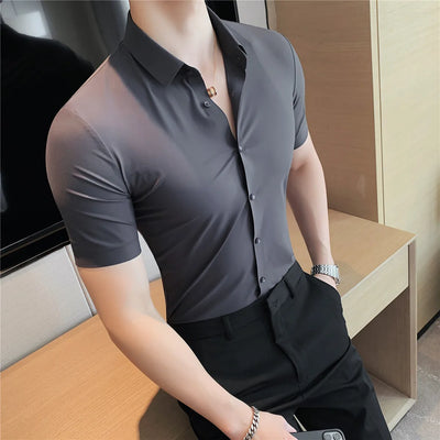 Camisa Deportiva Elástica de Manga Corta para Hombre - Image 28