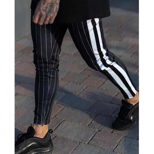 Pantalones Cortos Cropped con Cintura Elástica y Bolsillos con Cierre - Image 9
