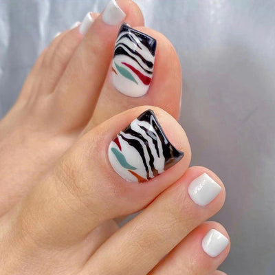 Diseño de Uñas Francés Blanco para Verano - Image 5