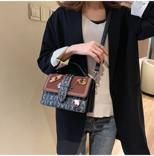 Bolsa Cuadrada Pequeña Messenger Fashion para Redes Sociales - Image 23