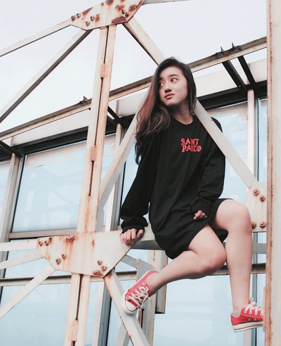 Camiseta Suelta de Manga Larga Unisex - Estilo Oversized Versátil - Image 26