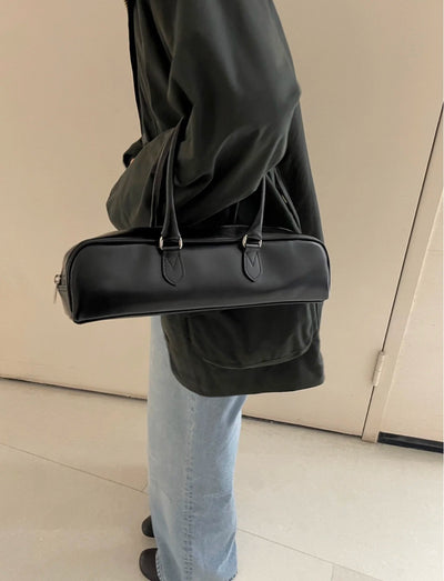 Bolso de Cuero Vacuno Tipo Baguette para Llevar en el Brazo - Image 9