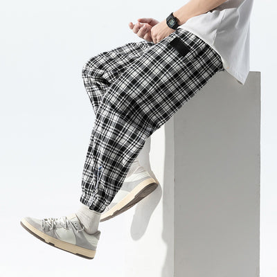 Pantalones Cuadros Blanco y Negro Estilo Hong Kong Unisex - Image 3