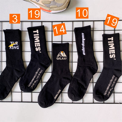 Calcetines Estilo Street con Letras Personalizadas - Image 23