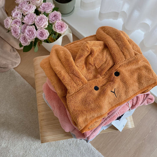 Bata de Baño Infantil con Capucha de Orejas de Conejo - Image 9