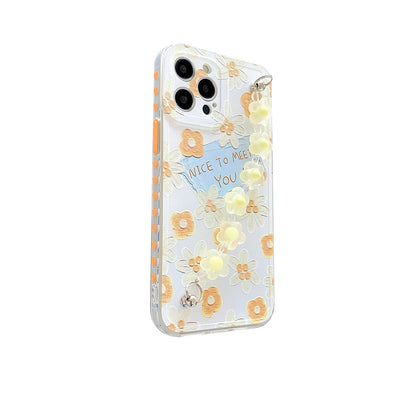 Funda para Celular con Cadena de Flores Amarillas - Image 3